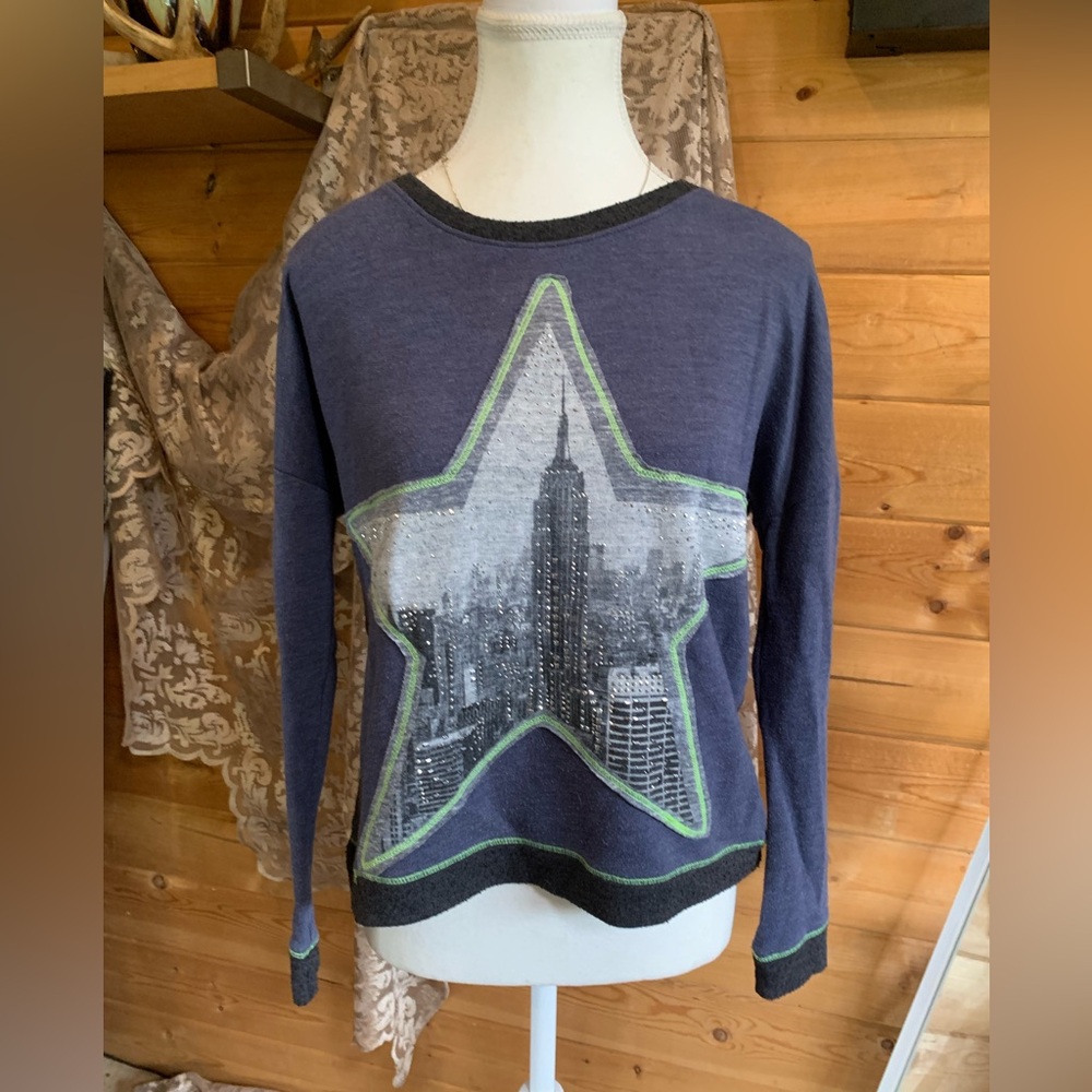 Vintage 90’s Long Sleeve City Night Skyline Studded Indie Grunge Women’s Medium